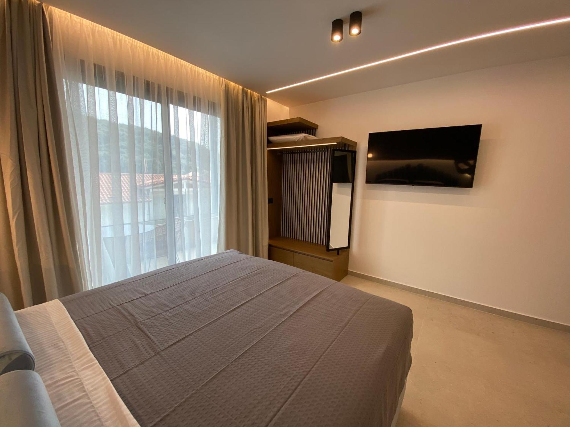Tramonto Maisonettes & Suites Parga Dış mekan fotoğraf